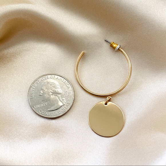 💕💕Last one Minimalist Circles Hoop Earrings - Picture 4 of 11